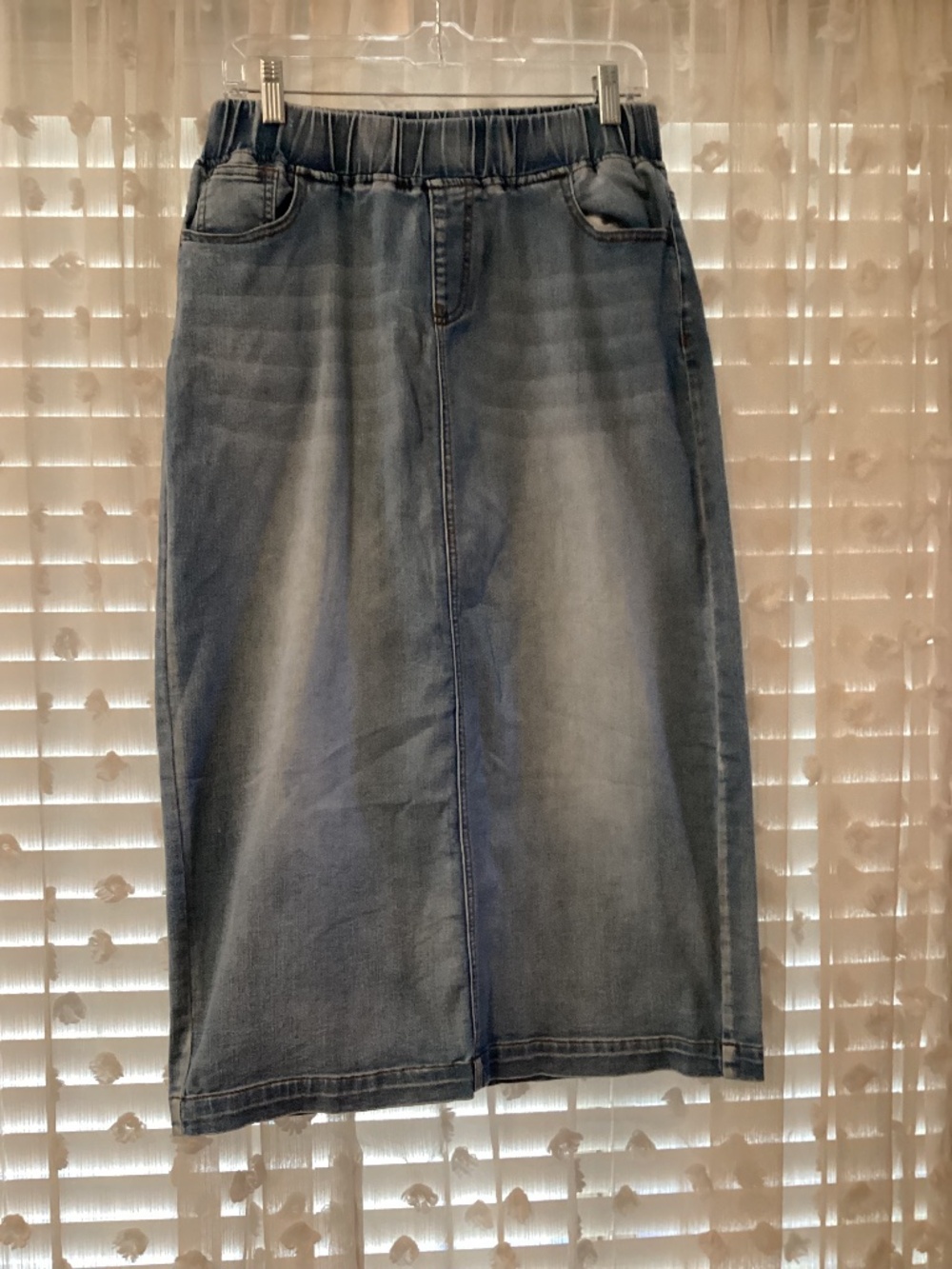 NUGGLES Women’s Medium Denim Skirt
